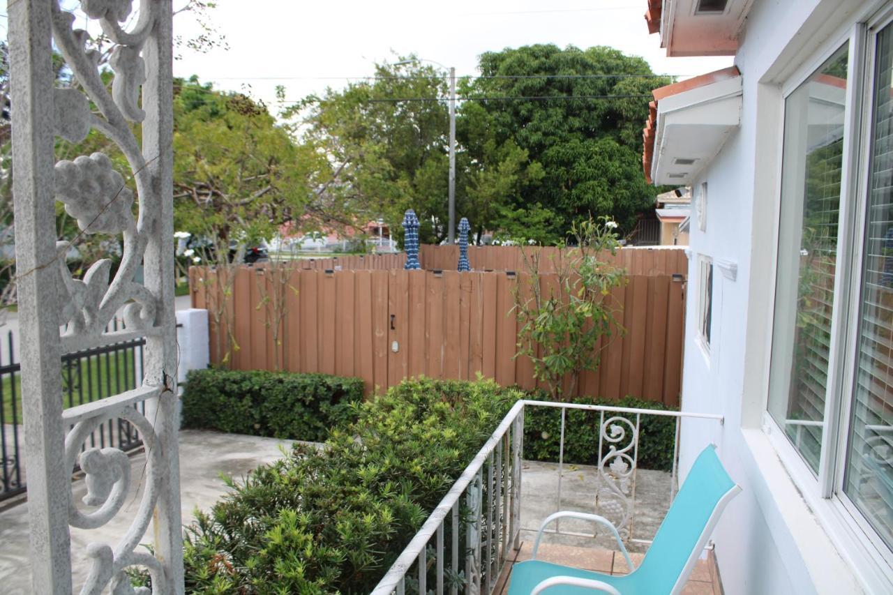 Main House 3 Bed 2 Bath & 1 Bed 1 Bath Hébergement de vacances *