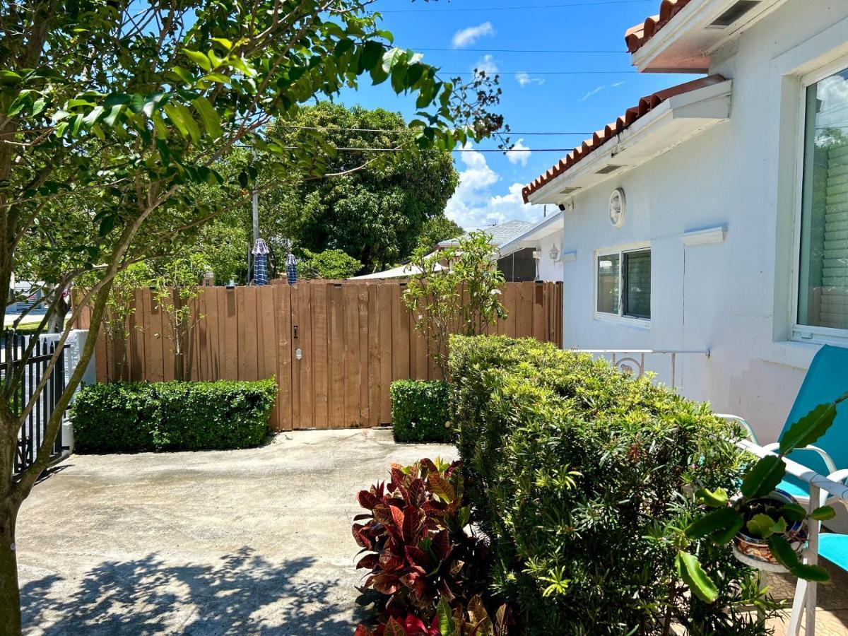Hébergement de vacances Main House 3 Bed 2 Bath & 1 Bed 1 Bath