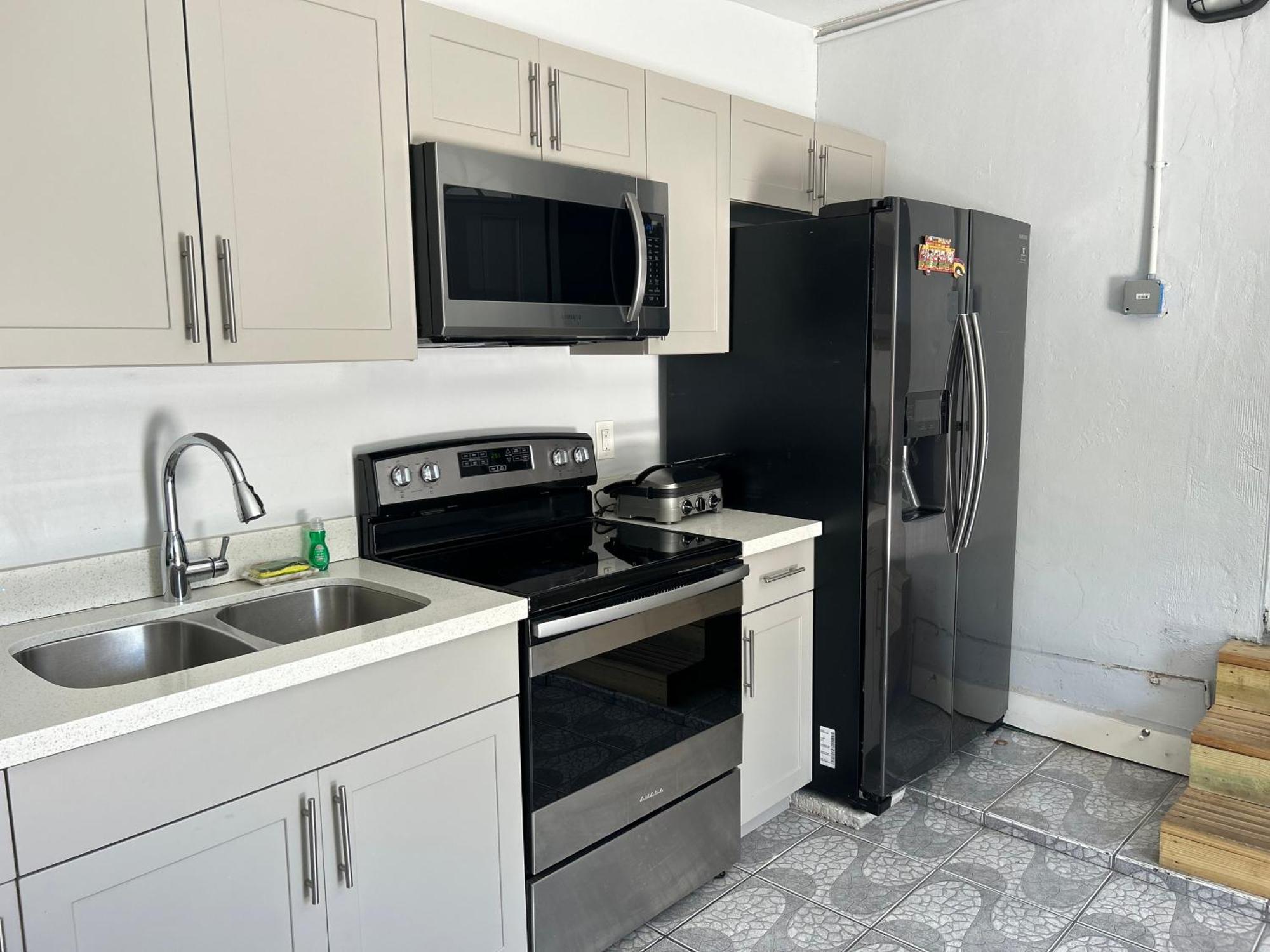 Hébergement de vacances Main House 3 Bed 2 Bath & 1 Bed 1 Bath